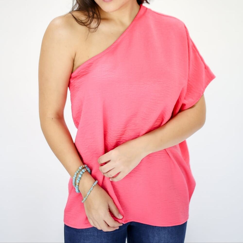 NWOT Entro One Shoulder Tunic Top, Coral, Large